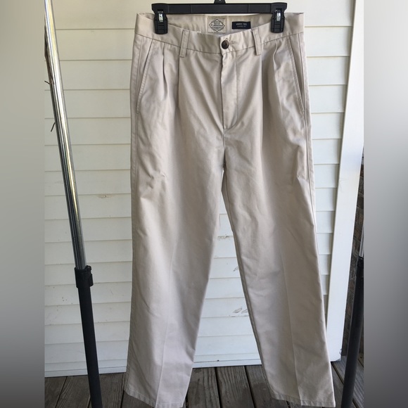 St. John's Bay Pants St John Bay Men Worry Free Classic Fit Sz 332